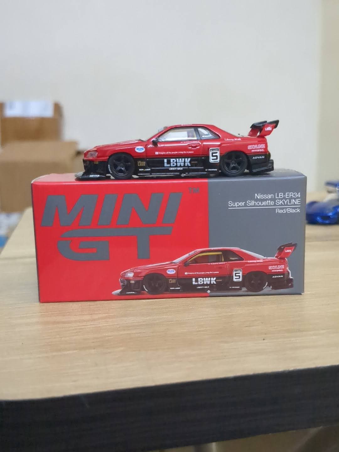 Mini GT Nissan LB-ER34 Super Silhouette Skyline 1:64